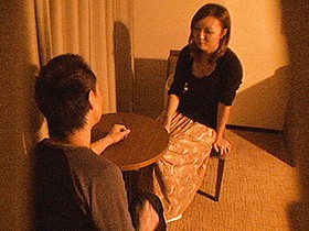 ガチ素人妻が恥じらいながら本気イキ！旦那に構ってもらえず欲求不満で愛液たっぷりのマ○コに中出し　サンプル画像07